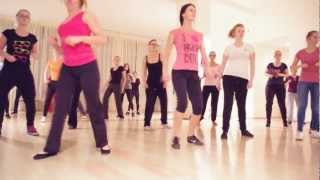 ZUMBA Fitness® šokių pamoka [upl. by Kittie29]