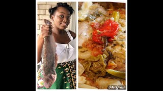 How to make Foiled Catfish Silure en papillote au four   Liboke ya Ngolo Music by Marvin Gay [upl. by Htnicayh112]