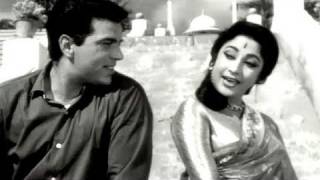 Ab Do Dilon Ki Mushkil  Dharmendra Mala Sinha Pooja Ke Phool Song [upl. by Sigler]