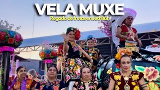 ASÍ FUE LA REGADA DE FRUTAS DE LA VELA MUXE en JUCHITÁN OAXACA  intrépidas buscadoras del peligro [upl. by Anayeek716]