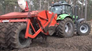 Bodenbearbeitung mit DeutzFahr Traktor und Tiefspatenfräse [upl. by Mauro]