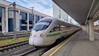 Abfahrt des InterCityExpress 20 am 24042024 in Linz Hbf [upl. by Catarina]