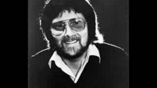 Gerry Rafferty  The Right Moment [upl. by Joette757]