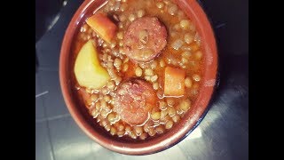 Lentejas con chorizo tradicionales [upl. by Anwahsiek]