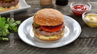 Burger de vita facut in casa CC Eng Sub  JamilaCuisine [upl. by Tasha515]