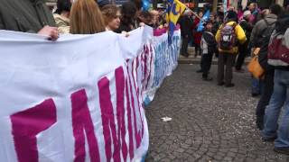 Cortège Identitaire à la manif pour tous [upl. by Pachston415]