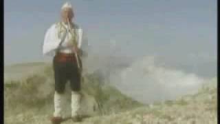 Vendim Kapajmelodi me fyell Albanian original fshepherds flute musicAnsambli Folklorik Çipini [upl. by Coward]