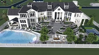 LUXURY MEGA MANSION BLOXBURG SPEEDBUILD WITH 10 BEDROOMS AND POOL [upl. by Burford866]