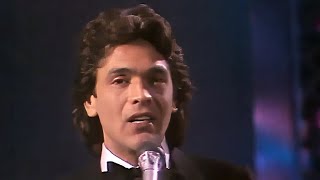 Riccardo Fogli  Storie di tutti i giorni SANREMO 1982 [upl. by Kalil100]