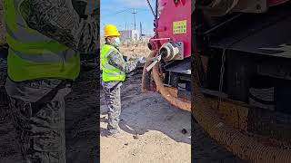 Pump truck pump pipe concrete clearing process [upl. by Primo]