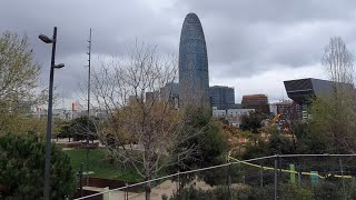 Barcelona Walk   Gran Clariana Park [upl. by Fronia]