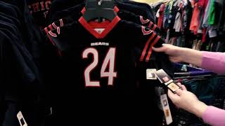 Shop Goodwill For Chicago Bears Gear with Kelly D [upl. by Anahpets]