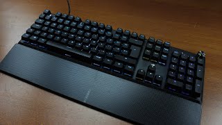 Corsair K70 Core review Corsair MLX Red [upl. by Yekcor]