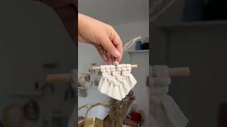 Mini tapiz de macramé 🧵macrametutorial [upl. by Solim]