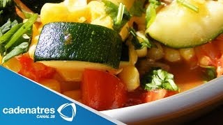 Receta para preparar sopa de rajas y elotes con machaca Cocinando con Los Ángeles Azules [upl. by Marba868]