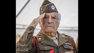 WWII Veteran Vincent Speranza Sings at USAMU Formal [upl. by Eisinger192]