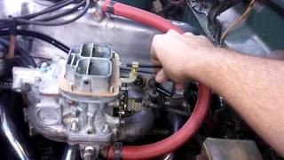 Datsun 510 Weber 3236 idle problem [upl. by Roel891]