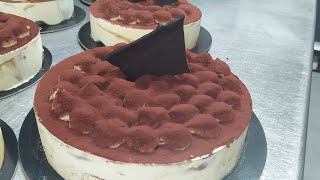 Tiramisù In 5 Minuti Montando Insieme tutti gli Ingredienti  Corso di Pasticceria [upl. by Arrec]