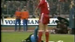 Köln vs Bayern 198182 Part 1 [upl. by Stuart]