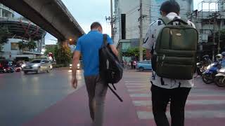 Sukhumvit Road Ekkamai to Phra Khanong  Bangkok Virtual Walking Tour  Thailand [upl. by Animrelliug737]