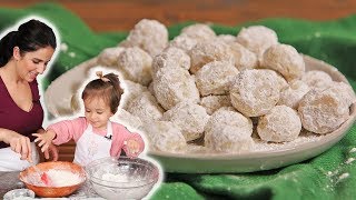 Snowball Cookies with Mommy amp Mia [upl. by Aurie]