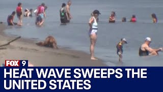 Heat wave sweeps the United States [upl. by Snevets]