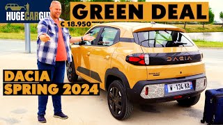 KRAP eens achter je oren hoe de nieuwe Dacia Spring je aan het denken zet  HUGE Car Guy Review [upl. by Nivej959]