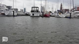 Hausboot quotLobsterquot im neuen Hafen in den Havenwelten Bremerhaven [upl. by Amitarp]