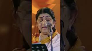 Dil deewanaLata Mangeshkar q❤️❤️ [upl. by Backler]