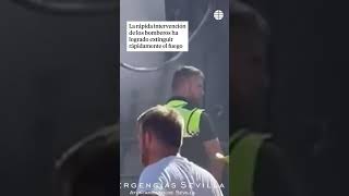 Un incendio ocasionado por un cortocircuito daña una caseta de la Feria de Abril de Sevilla Sevilla [upl. by Nosiddam98]