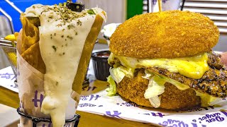 Fried Bun Loaded Burger And Mighty Tacos With Melted Cheese  Fried Cruncho  Karachi  Foodie Boys [upl. by Anihsat495]