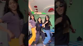 Jeene ke hain chaar din dance funny prithimondal dancestarmou ytshorts reels viralvideos [upl. by Laise]