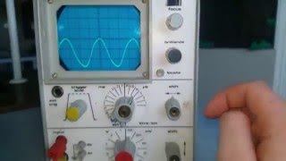 How to read an oscilloscope PAG 53 [upl. by Chiles]