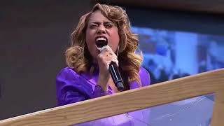 Jennifer Holliday Sings at Aretha Franklins Funeral [upl. by Armillia]