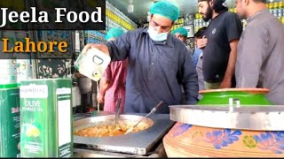 Jeela Food Point Lahore Special Makhani Handi Street Foods Lahore [upl. by Maritsa]