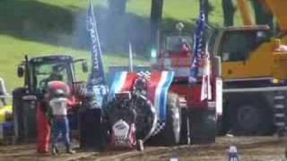 Tractor Pulling using a CurtissWright R3350 3700hp 18 cyl [upl. by Poore]