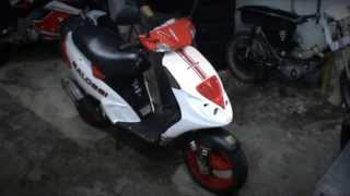 Piaggio NRG extreme  repair front fork time lapse lI Part 1 lI [upl. by Griz753]