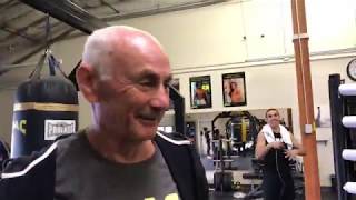 87 year old boxing coach REVEALS the secret to stay young  Esnews [upl. by Laban703]