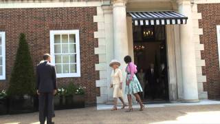 Their Royal Highnesses welcome The President of the United States and Mrs Obama [upl. by Ottilie]