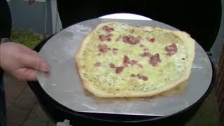 Flammkuchen vom Grill [upl. by Ludwog]