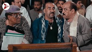 هي جريمة قـــتل🤣🤣طب ابوس علي ايديك شوف محامي تاني انا اهبل🤣هتموت ضحك مع اللمبي في المحكمة [upl. by Arah]