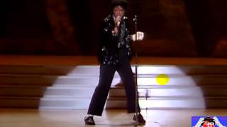 MICHAEL JACKSON FIRST MOONWALK [upl. by Cristine]