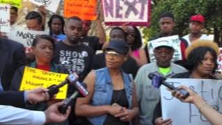 TSDtv — Mary Stewart Mother of Darrius Stewart speaks out about sons death officers retirement [upl. by Russo]