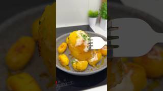 ITS VERY SIMPLE HOW TO GET CRISPY POTATOES WITH MELTED CHEESE EVERY TIME [upl. by Ahsinat]