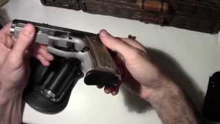 Beretta 92FS Compact with Crossbreed IWB and Custom grips [upl. by Aneloj283]