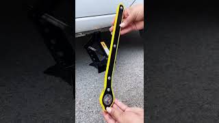 Car Labor saving Jack Ratchet Wrench Scissor 11 [upl. by Leahcar896]