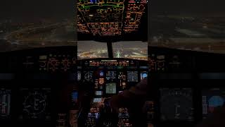 Airbus A330 night landing Dubai runway 30L youtubehighfive [upl. by Lanae]