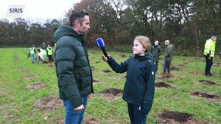 Basisschoolkinderen uit Asten vieren boomfeestdag [upl. by Melisenda640]