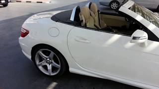 تجربة فتح السقف بالريموت فى المرسيدس SLK200 open the roof in Merc slk200 [upl. by Yenttihw]