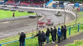 Brisca f2 heat 2  Cowdenbeath racewall 29723 [upl. by Calvina911]